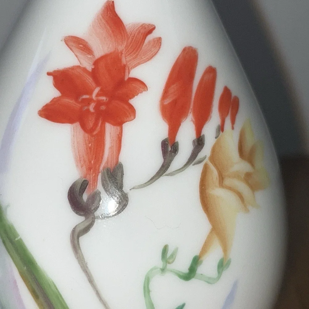 Signed Noritake‎ Bone China Single Flower Bud Vase Nippon Toki Japan